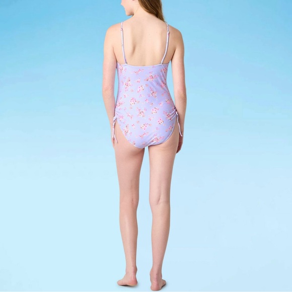 Decree Floral Monokini Swimsuit - Picture 3 of 8